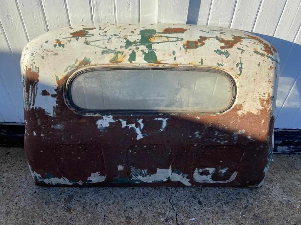 morris minor pickup rear cab panel